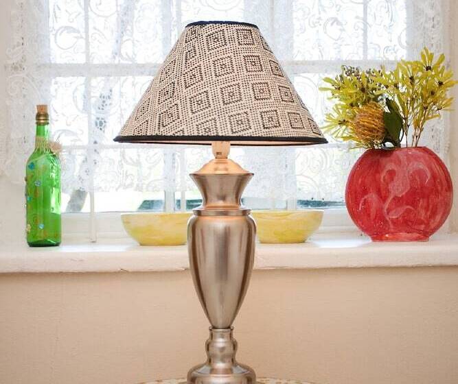 Bed and Breakfast De Oude Yotclub