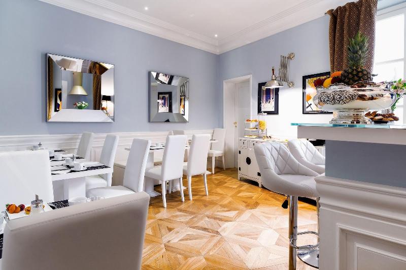 تختخواب و صبحانه La Maison Du Sage