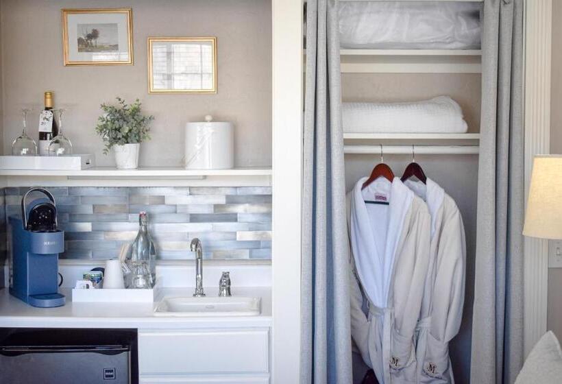 مبيت وإفطار Mccall House Boutique