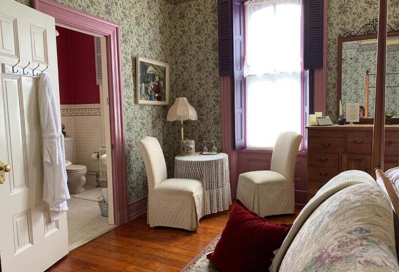 ベッドアンドブレックファースト Susquehanna Manor Inn