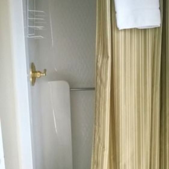 مبيت وإفطار Trowell Historic Inn