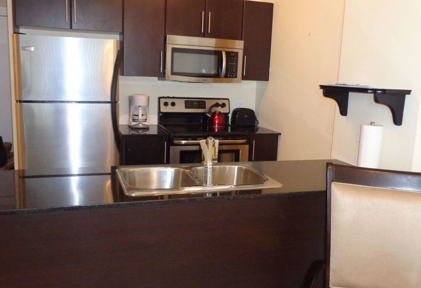 Fastlane Suites In Riverfront