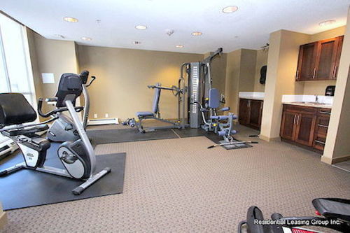 Fastlane Suites In Riverfront