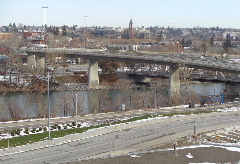 Fastlane Suites In Riverfront