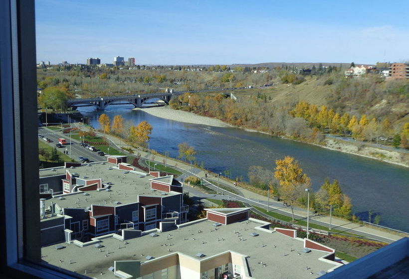 Fastlane Suites In Riverfront