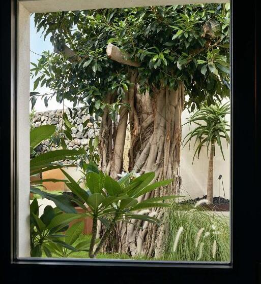 여관 Sikelia Luxury