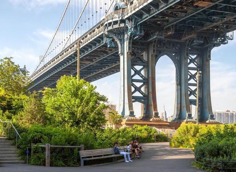 1 Hotel Brooklyn Bridge