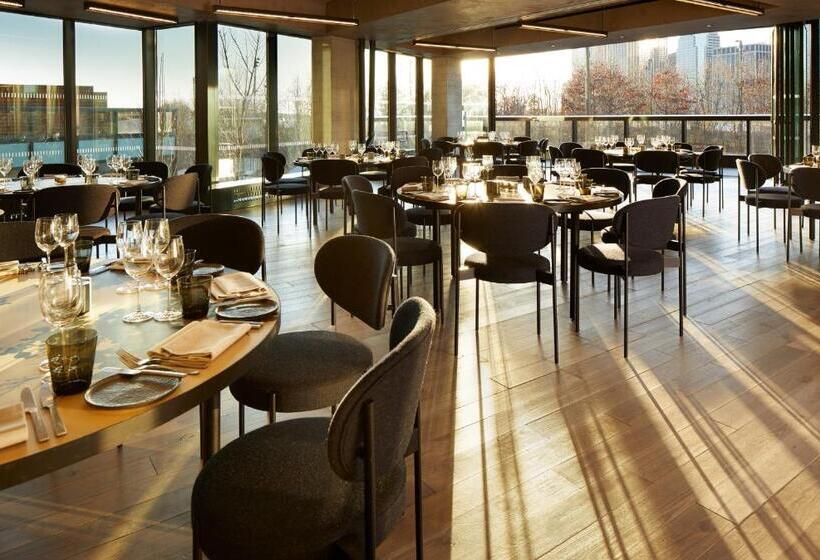 1 Hotel Brooklyn Bridge