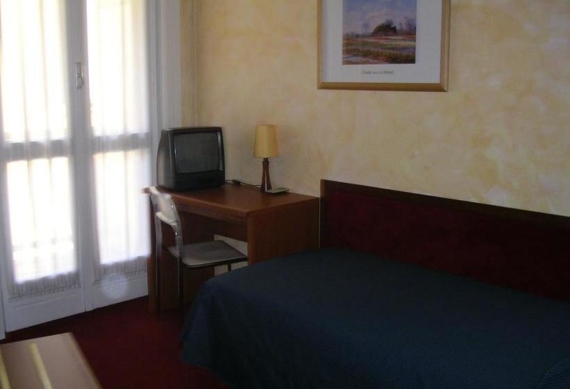 Отель Albergo Cristallo