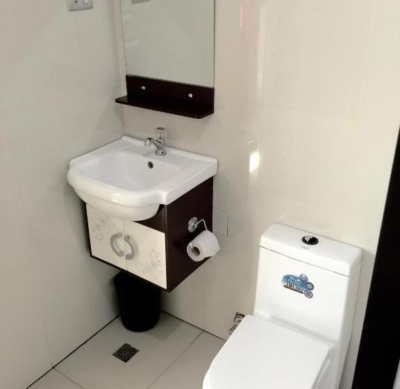 בית מלון כפרי Aroha