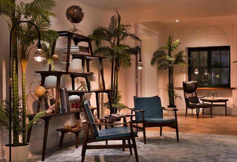 هتل Brown Beach House & Spa