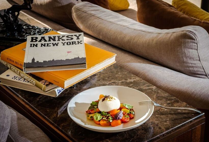 هتل Brown Beach House & Spa