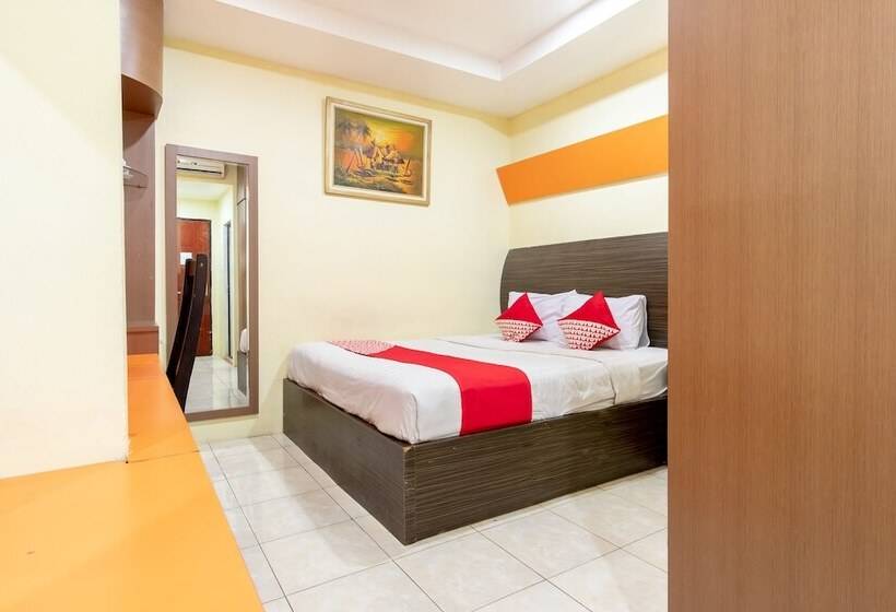 Отель Capital O 2023 Medan Ville