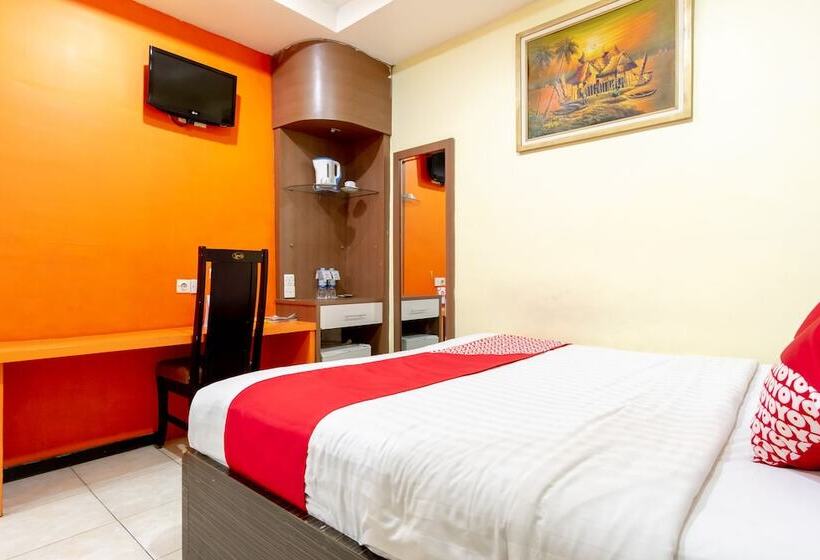 Отель Capital O 2023 Medan Ville