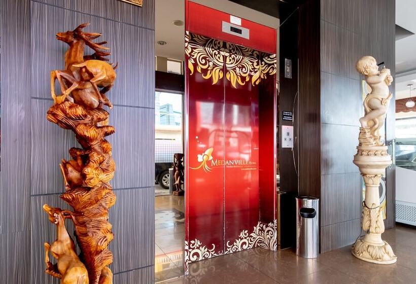 Отель Capital O 2023 Medan Ville