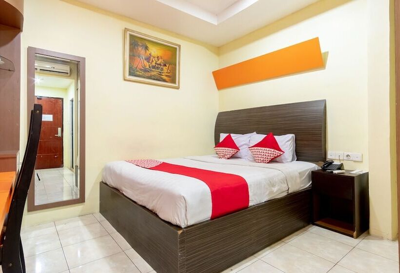 Отель Capital O 2023 Medan Ville