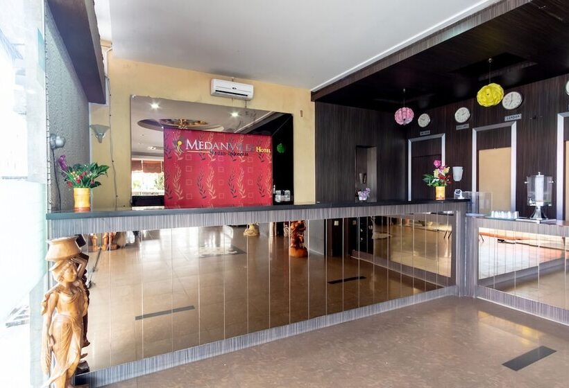 Отель Capital O 2023 Medan Ville