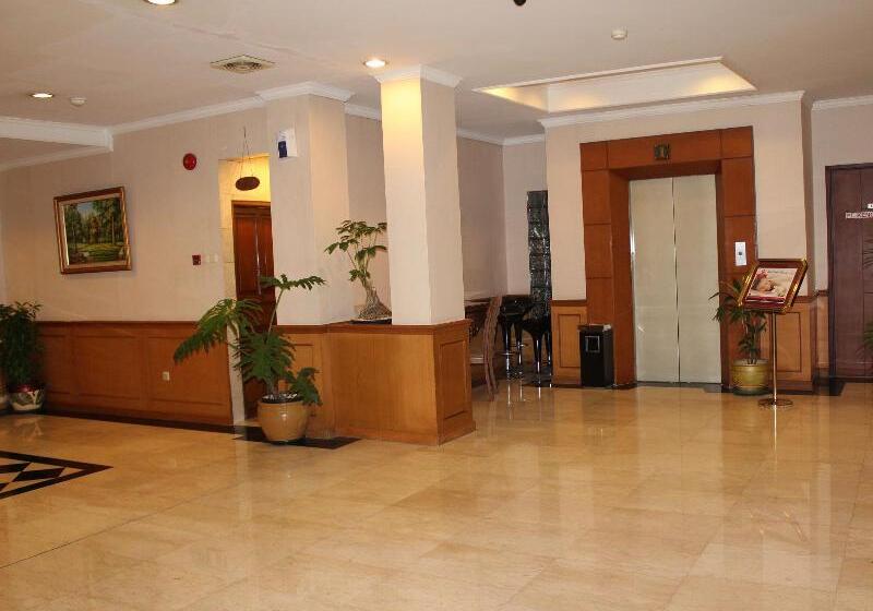 호텔 Citra Inn International