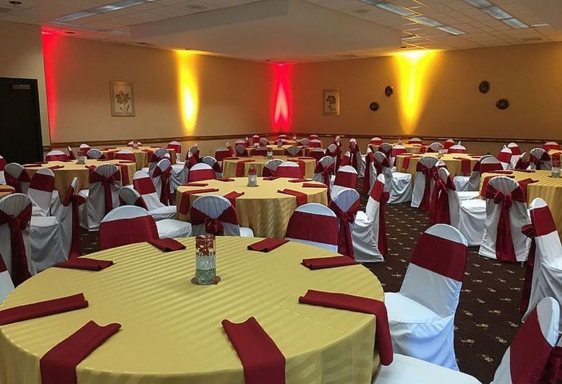 ホテル Diamond Carlisle