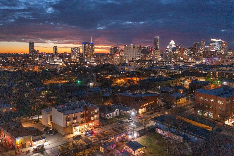 ホテル The Frances Modern Inn