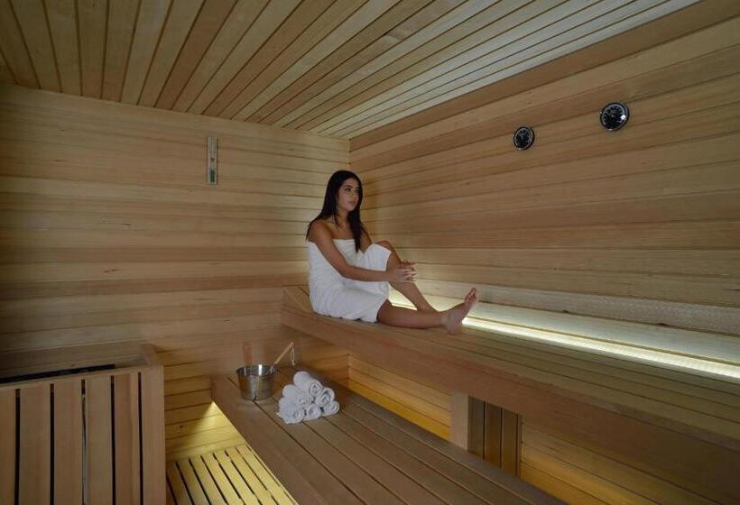 Embassy Hotel & Spa