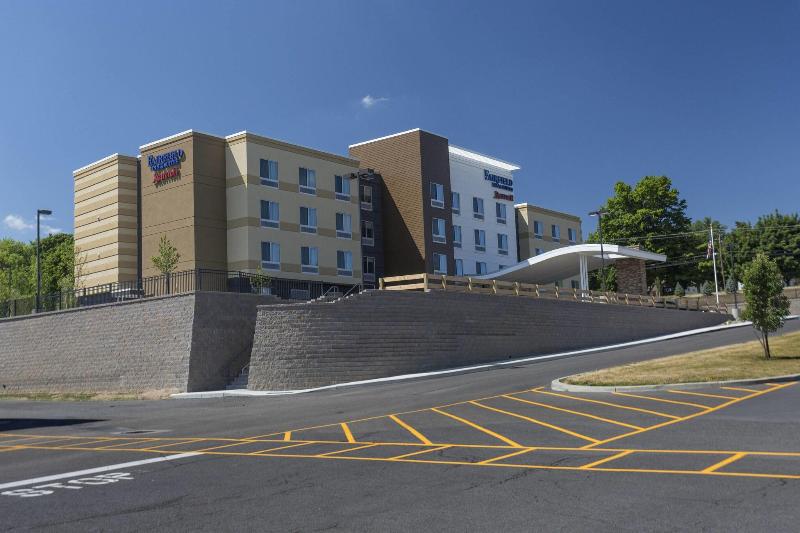 فندق Fairfield Inn & Suites By Marriott Geneva Finger Lakes