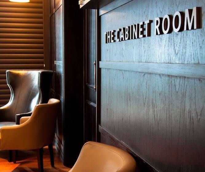 Grand Papua Hotel, A Member Of Radisson Individuals