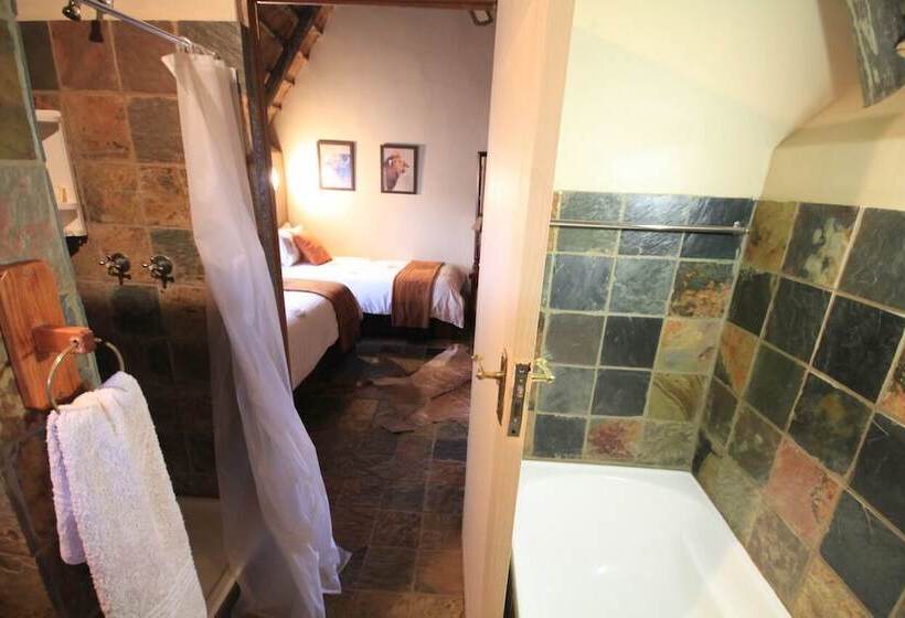 בית מלון כפרי Kwaggashoek Game Ranch