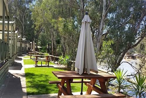 בית מלון כפרי Moama Riverside Holiday Park