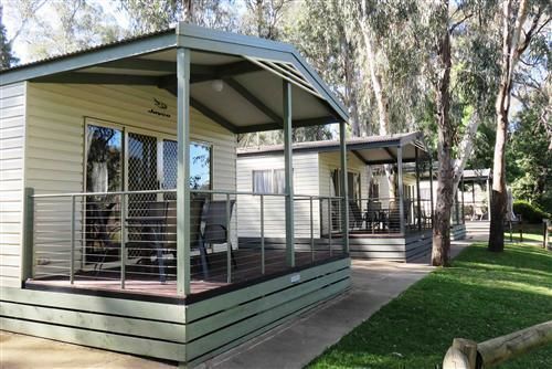 בית מלון כפרי Moama Riverside Holiday Park