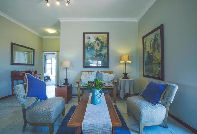 בית מלון כפרי Escape To Beautiful Mossel Bay