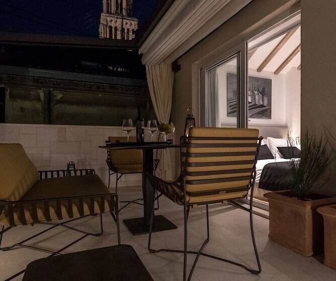 هتل Murum Heritage