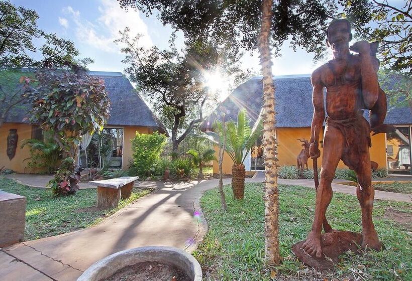 בית מלון כפרי Normann Safari Bush Lodge