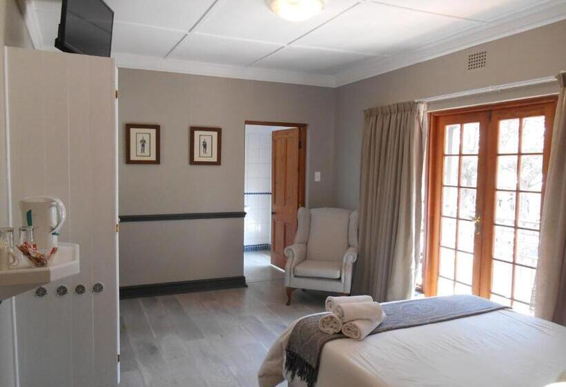 فندق Oakwood Lodge