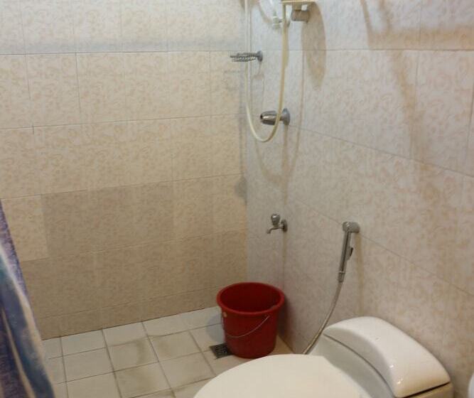 فندق Obdulia's Business Inn