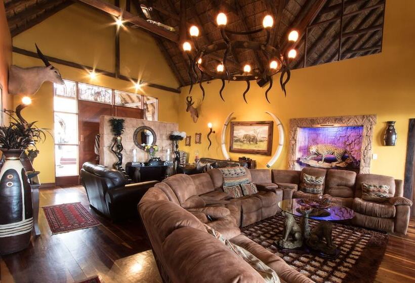 ホテル Phumelelo Lodge