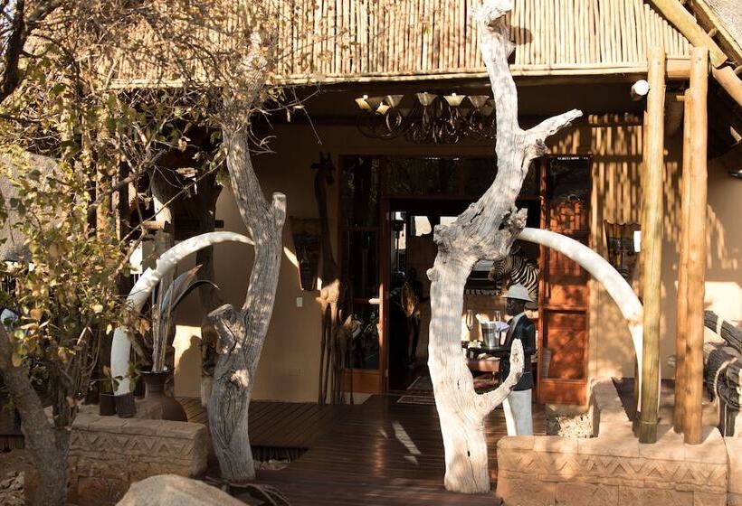 ホテル Phumelelo Lodge