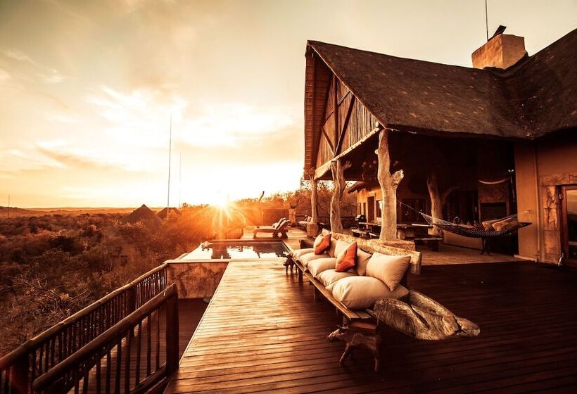 ホテル Phumelelo Lodge