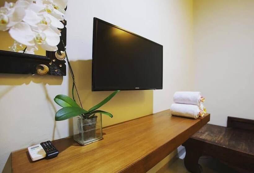 ホテル Rai House Sanur