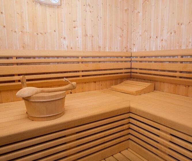 ホテル Royal Airport