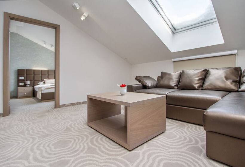 ホテル Royal Airport