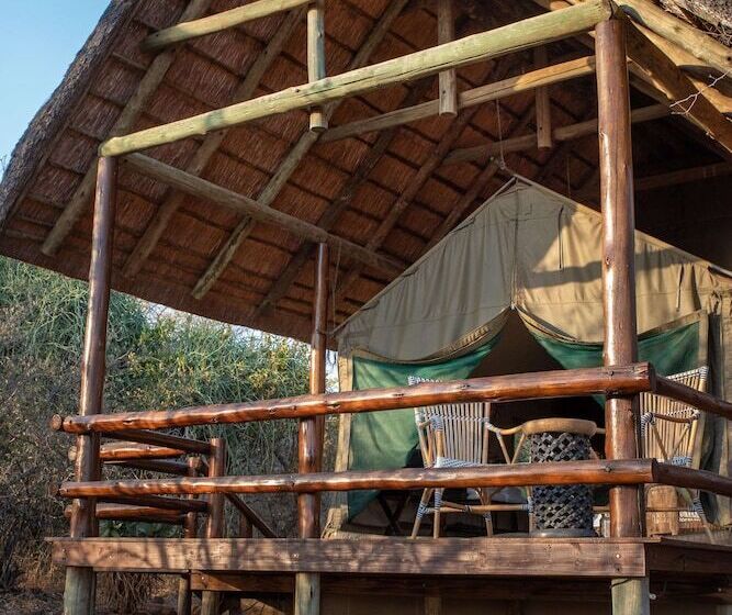 ホテル Sausage Tree Safari Camp