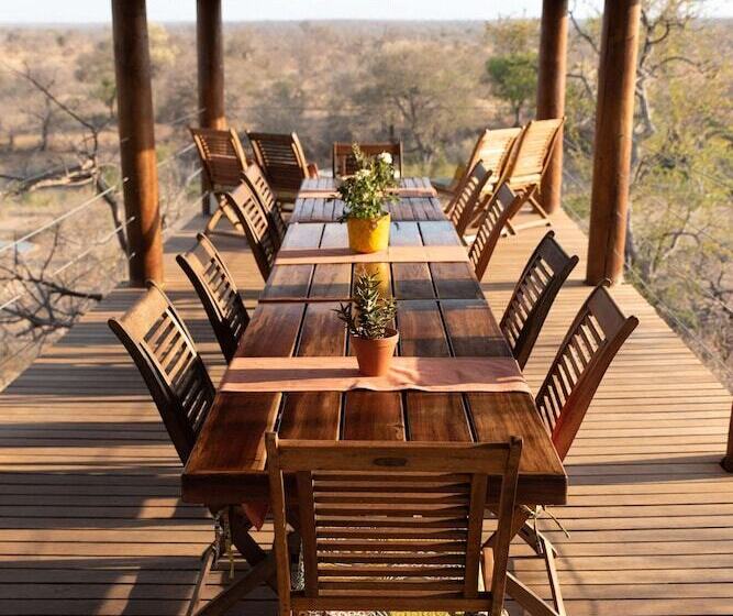 ホテル Sausage Tree Safari Camp