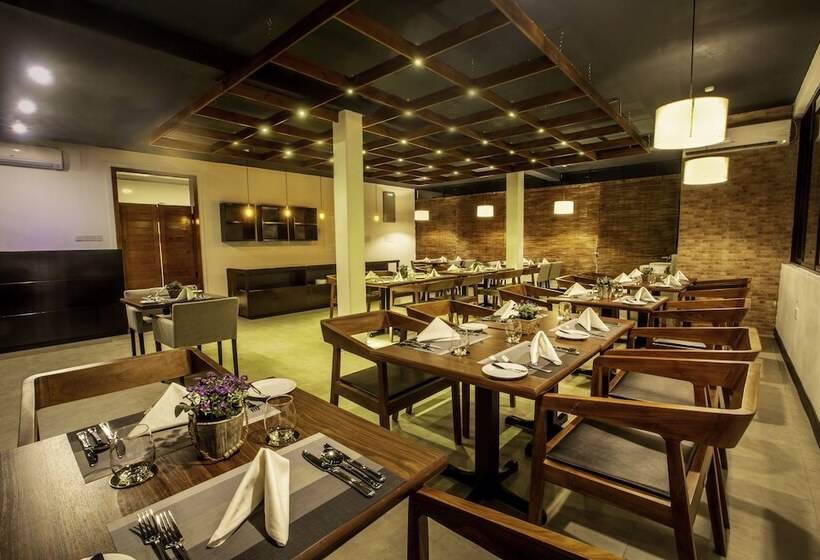 בית מלון כפרי Sevana City