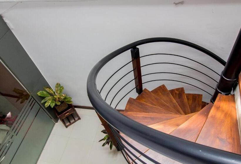 בית מלון כפרי Sevana City