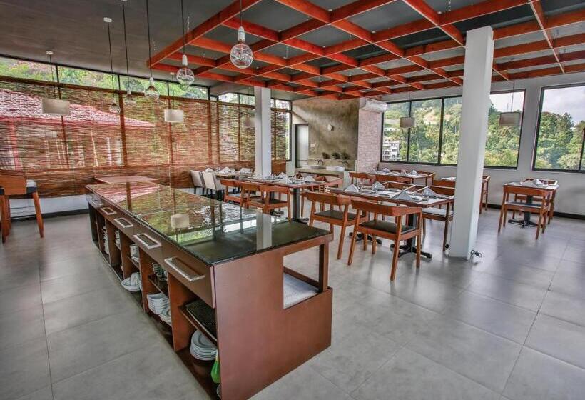 בית מלון כפרי Sevana City