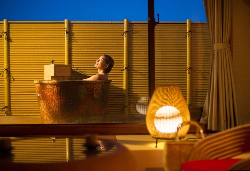 בית מלון כפרי Shinyu No Yado Sazana