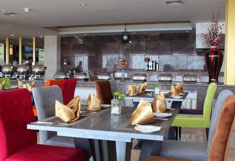 Swiss Belhotel Makassar