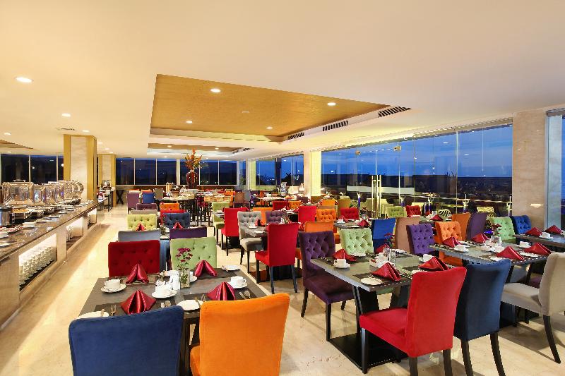 Swiss Belhotel Makassar