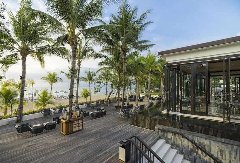 בית מלון כפרי The Anvaya Beach Resort  Bali